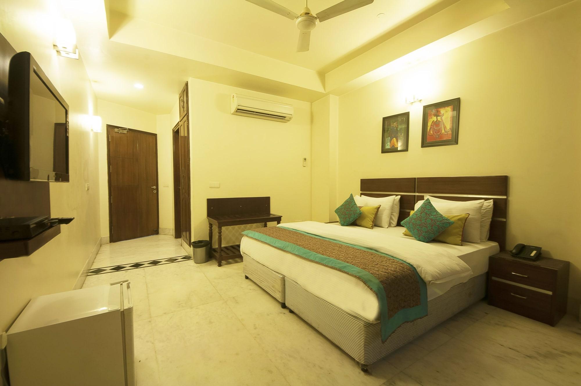 Hotel Shanti Villa New Delhi Exterior photo