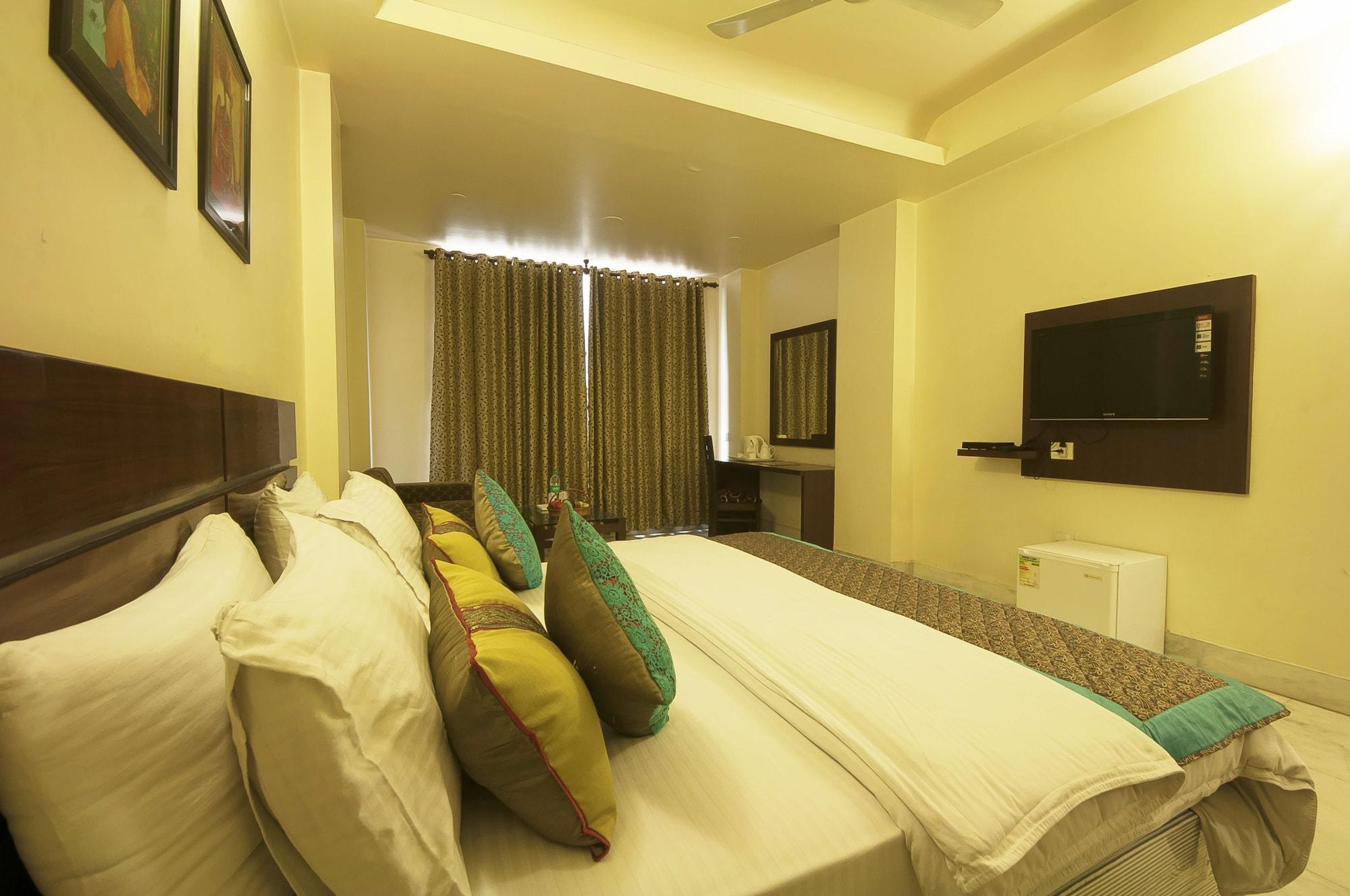 Hotel Shanti Villa New Delhi Exterior photo
