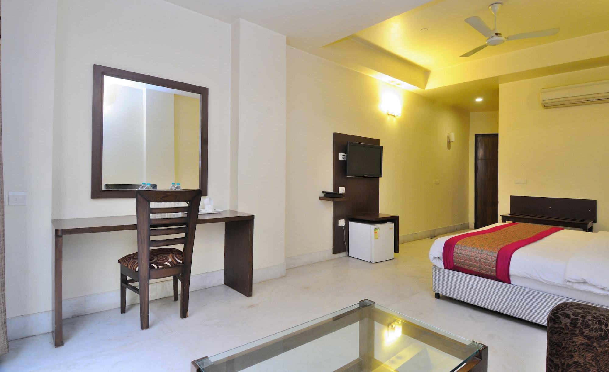 Hotel Shanti Villa New Delhi Exterior photo