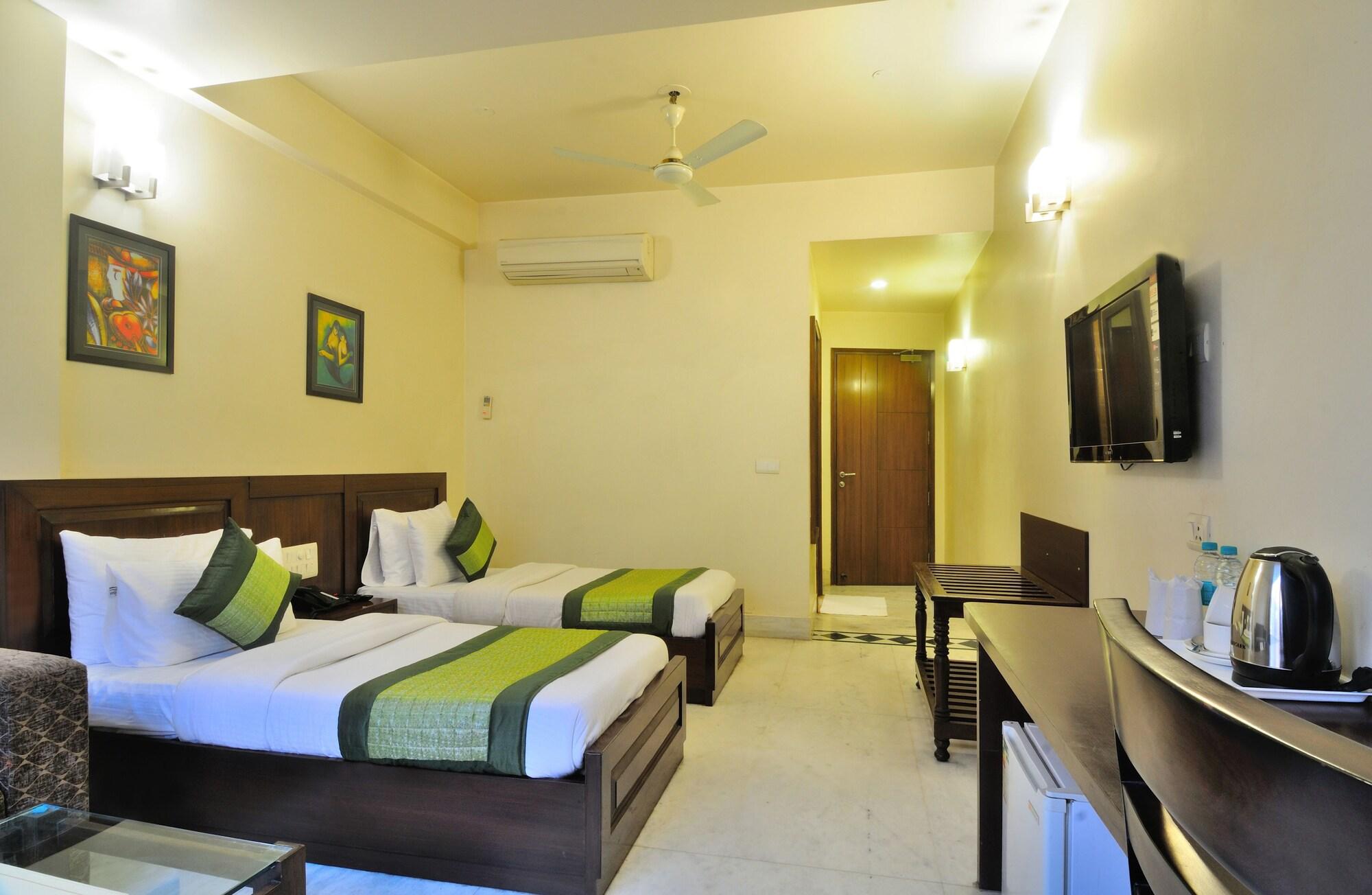 Hotel Shanti Villa New Delhi Exterior photo