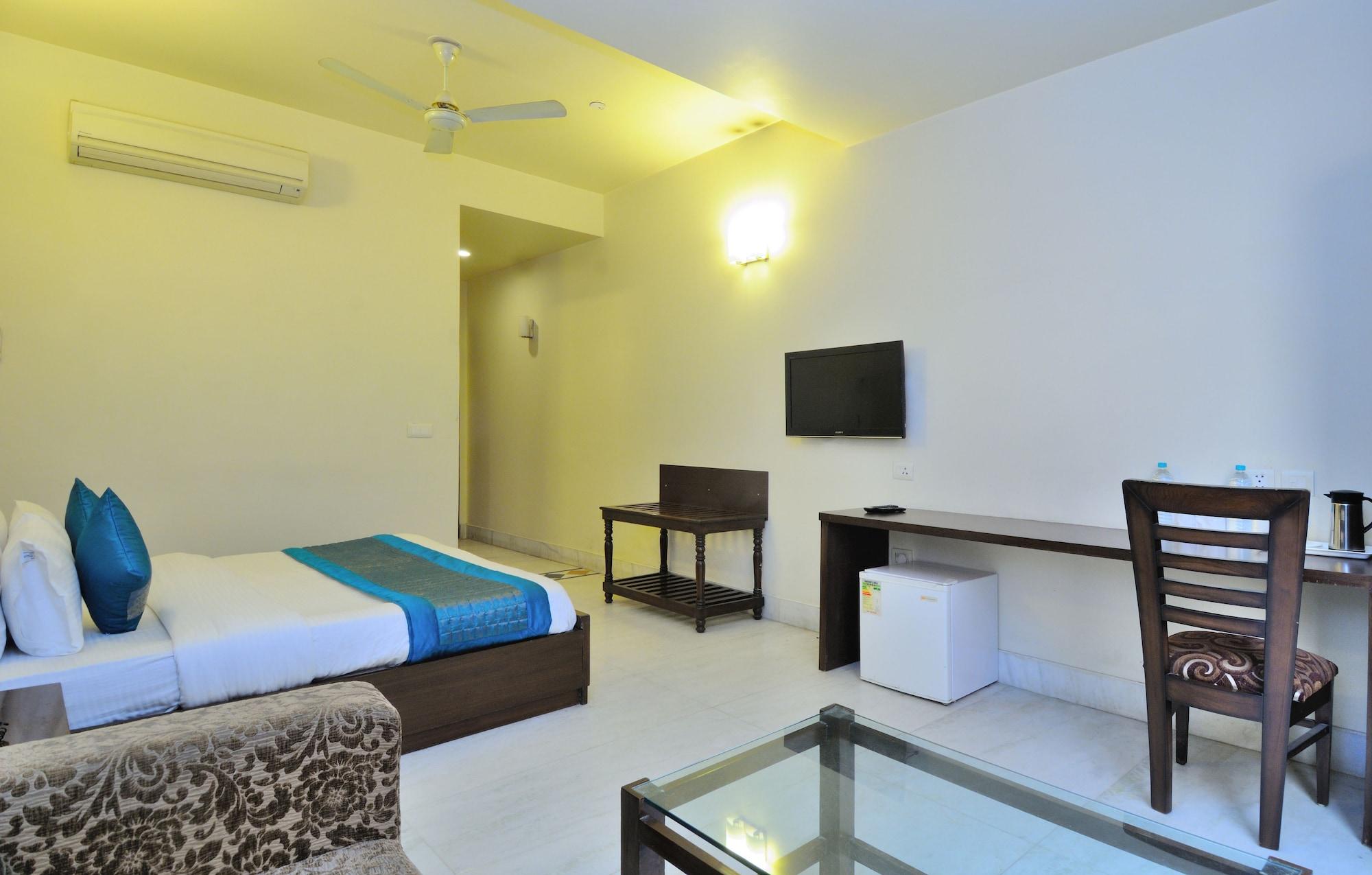 Hotel Shanti Villa New Delhi Exterior photo