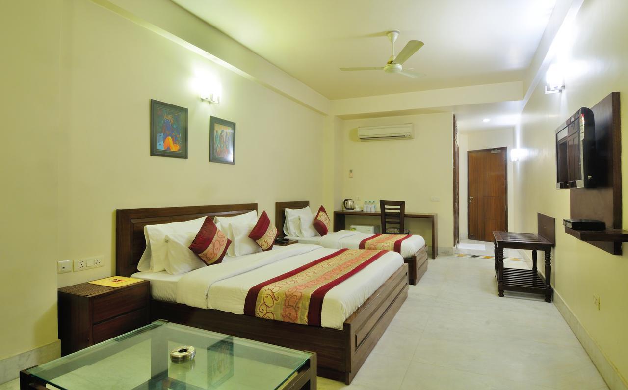 Hotel Shanti Villa New Delhi Exterior photo
