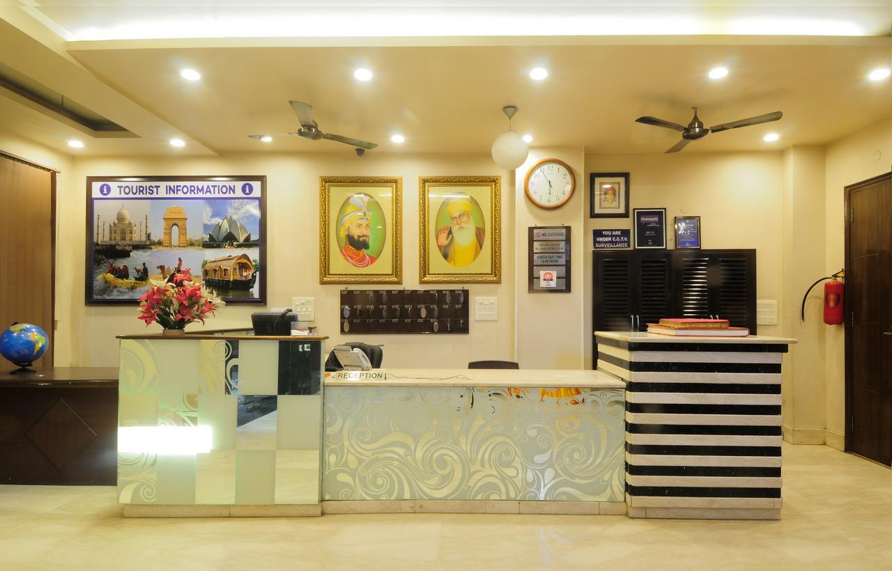 Hotel Shanti Villa New Delhi Exterior photo